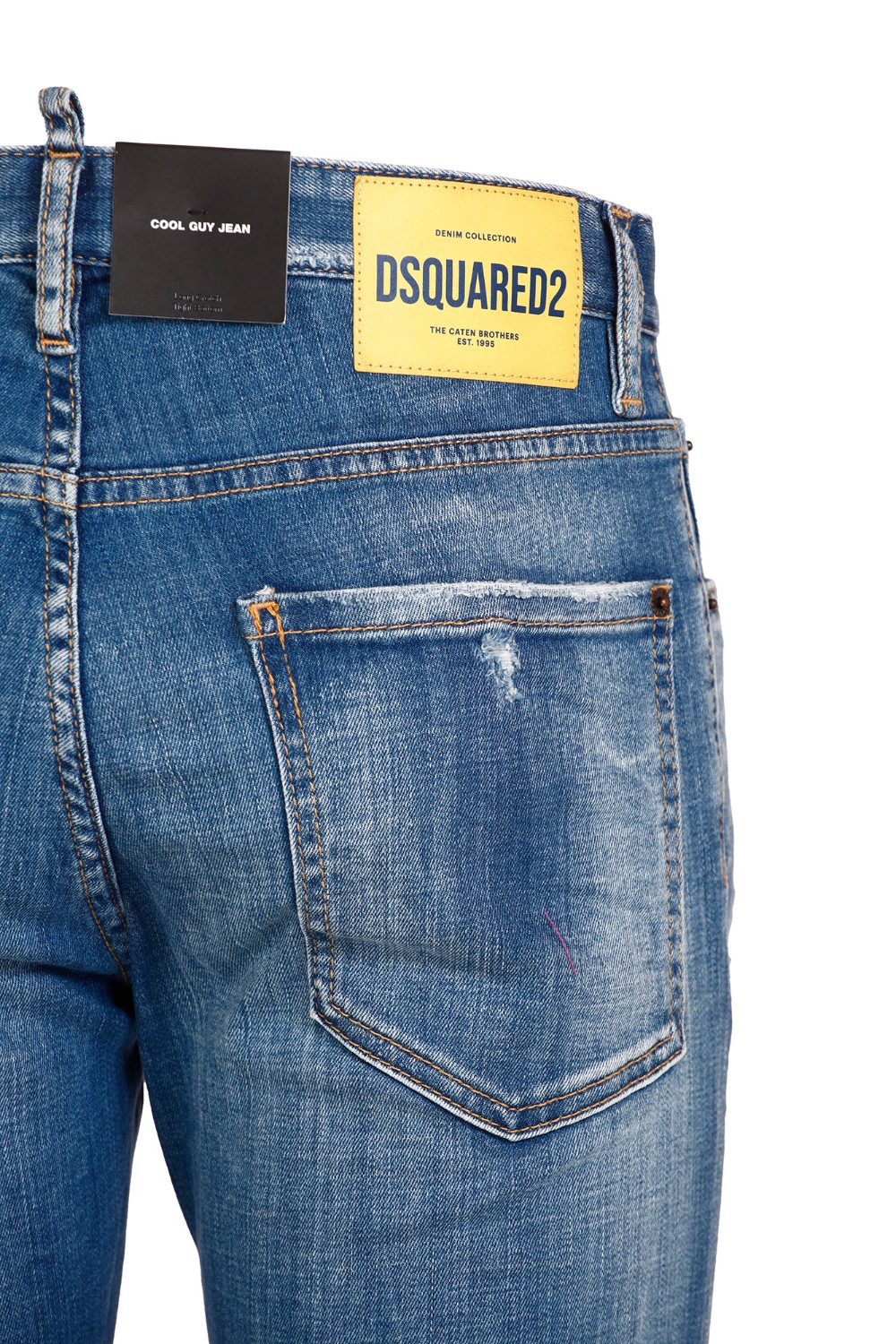 shop DSQUARED2 Saldi Jeans: DSQUARED2 jeans in denim di cotone stretch.
Modello cool guy.
Vestibilità slim.
Lavaggio used.
Chiusura con bottoni.
Label logata sulla patta.
Etichetta logata sul retro, in pelle.
Composizione: 98% Cotone 2% Elastan.
Made in Italy.. S74LB1445 S30342-470 number 8356661